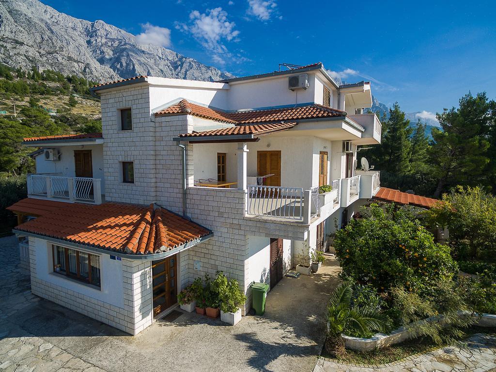 Apartments Ana Apartman *