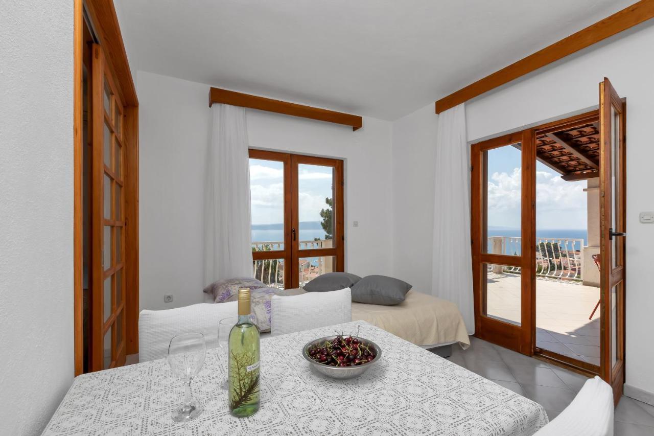 Apartments Ana Baska Voda