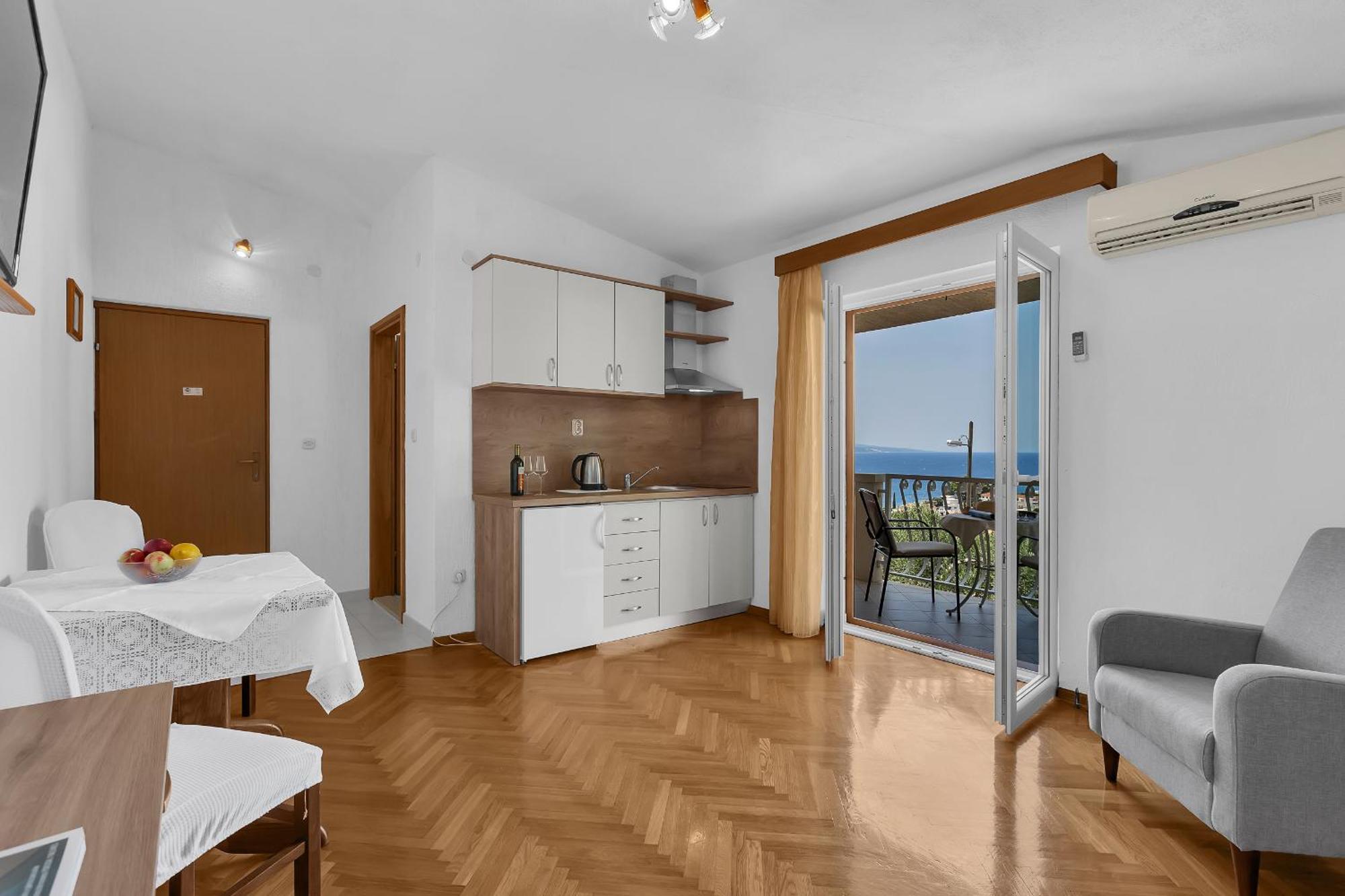Apartments Ana Baska Voda