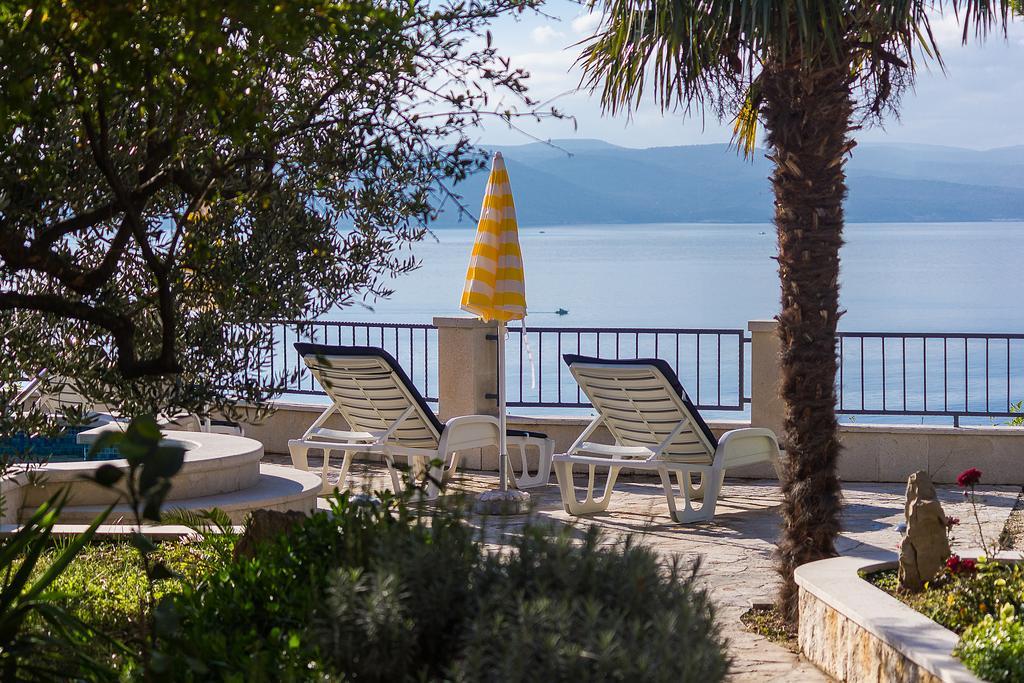 Apartments Ana Baska Voda