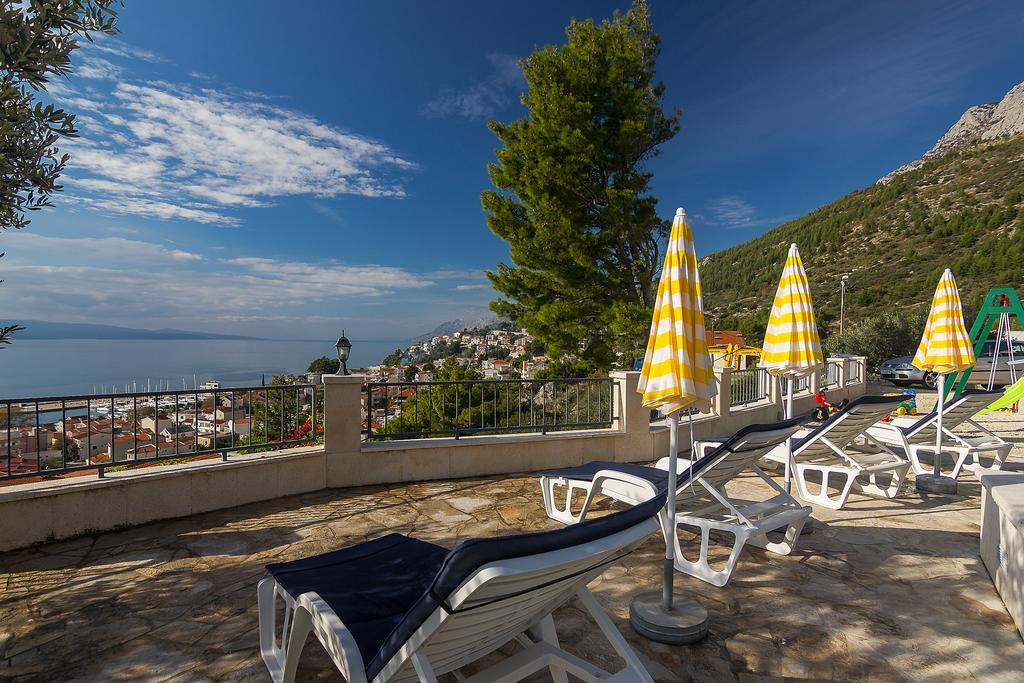 Apartments Ana Baska Voda